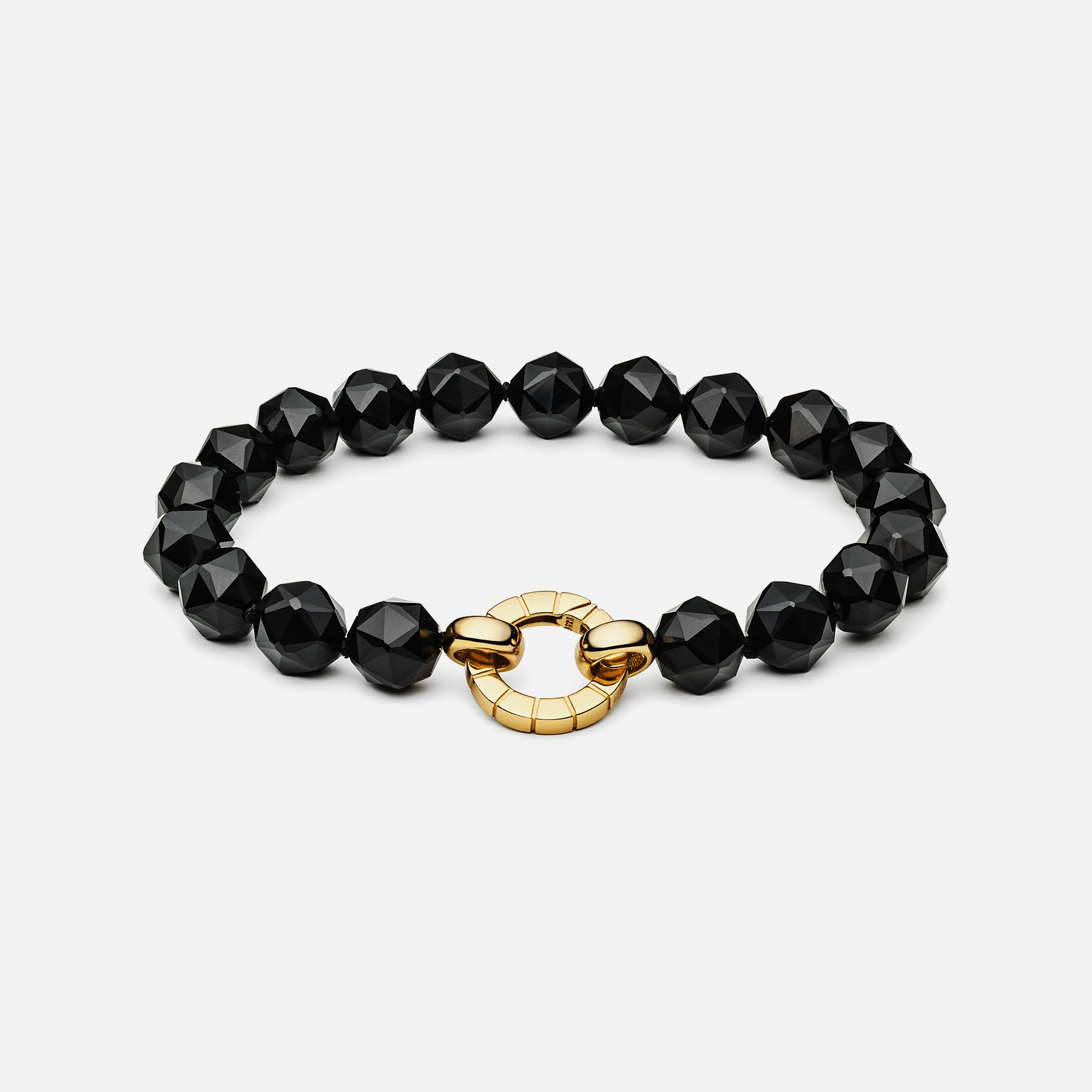 Yoshino armbånd med onyx i forgyldt sølv