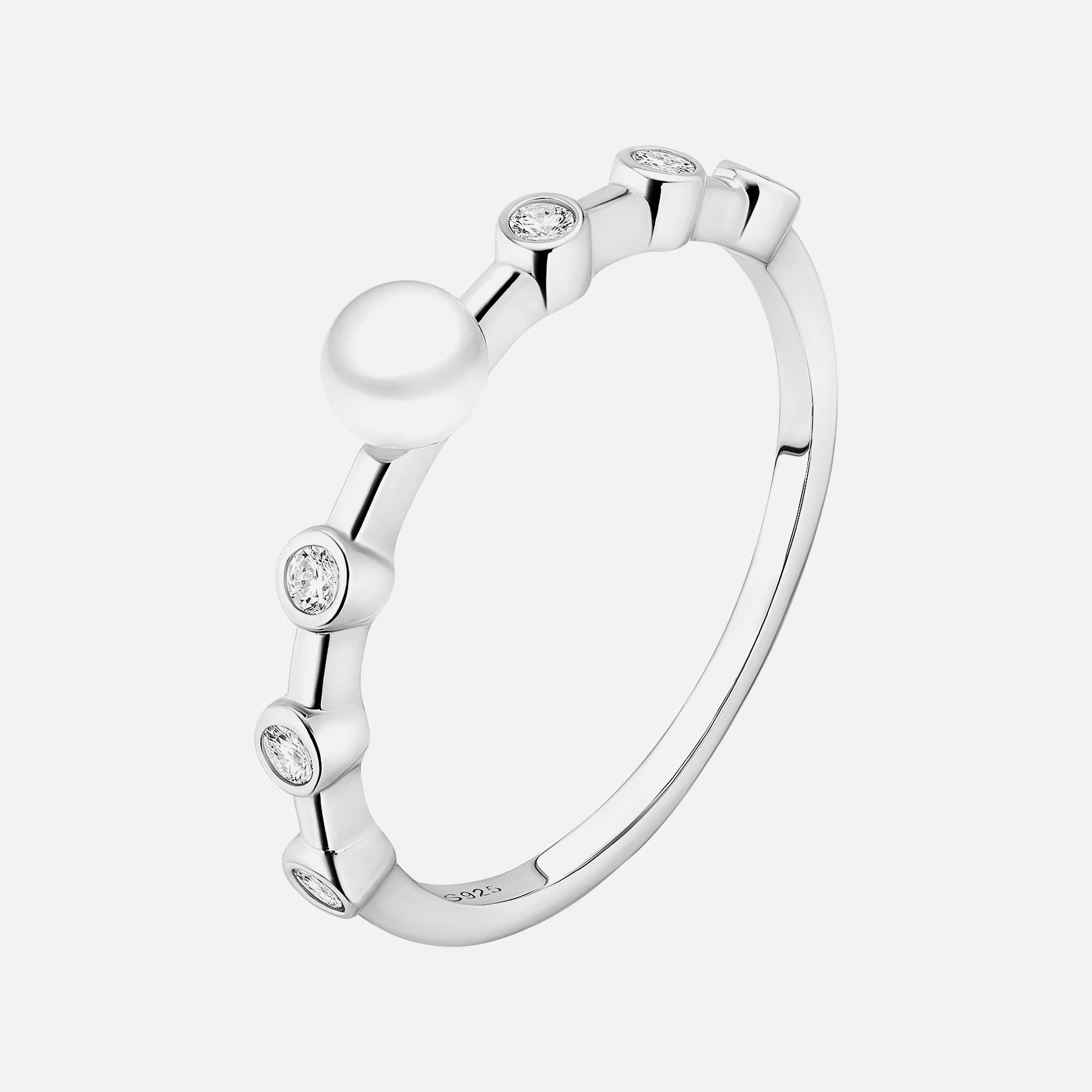 Koka ring med hvid ferskvandsperle i sølv