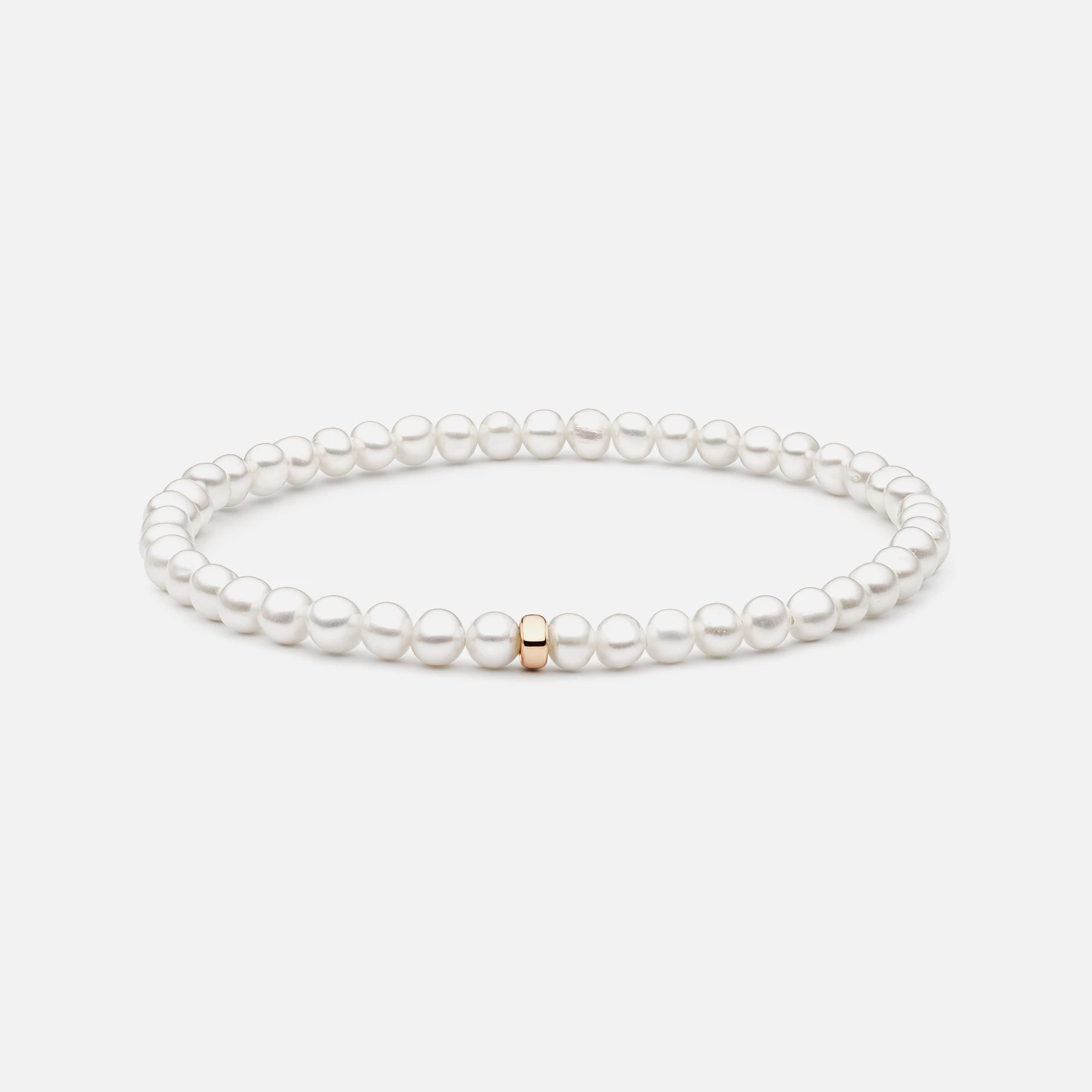 Fukutsu Ø4 elastisk armbånd med hvide ferskvandsperler i rosaforgyldt sølv